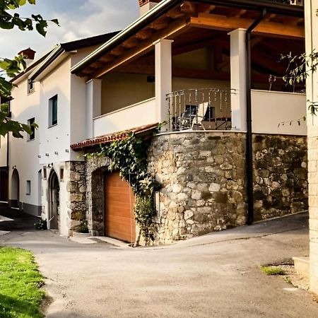 Apartmaji Tanto Malovse Crnice 外观 照片