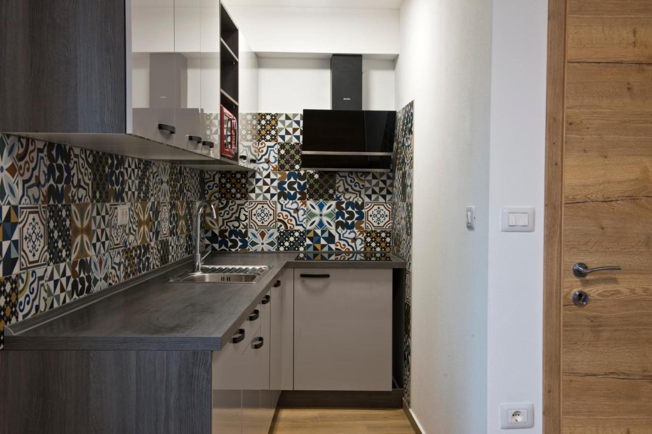 Apartmaji Tanto Malovse Crnice 外观 照片