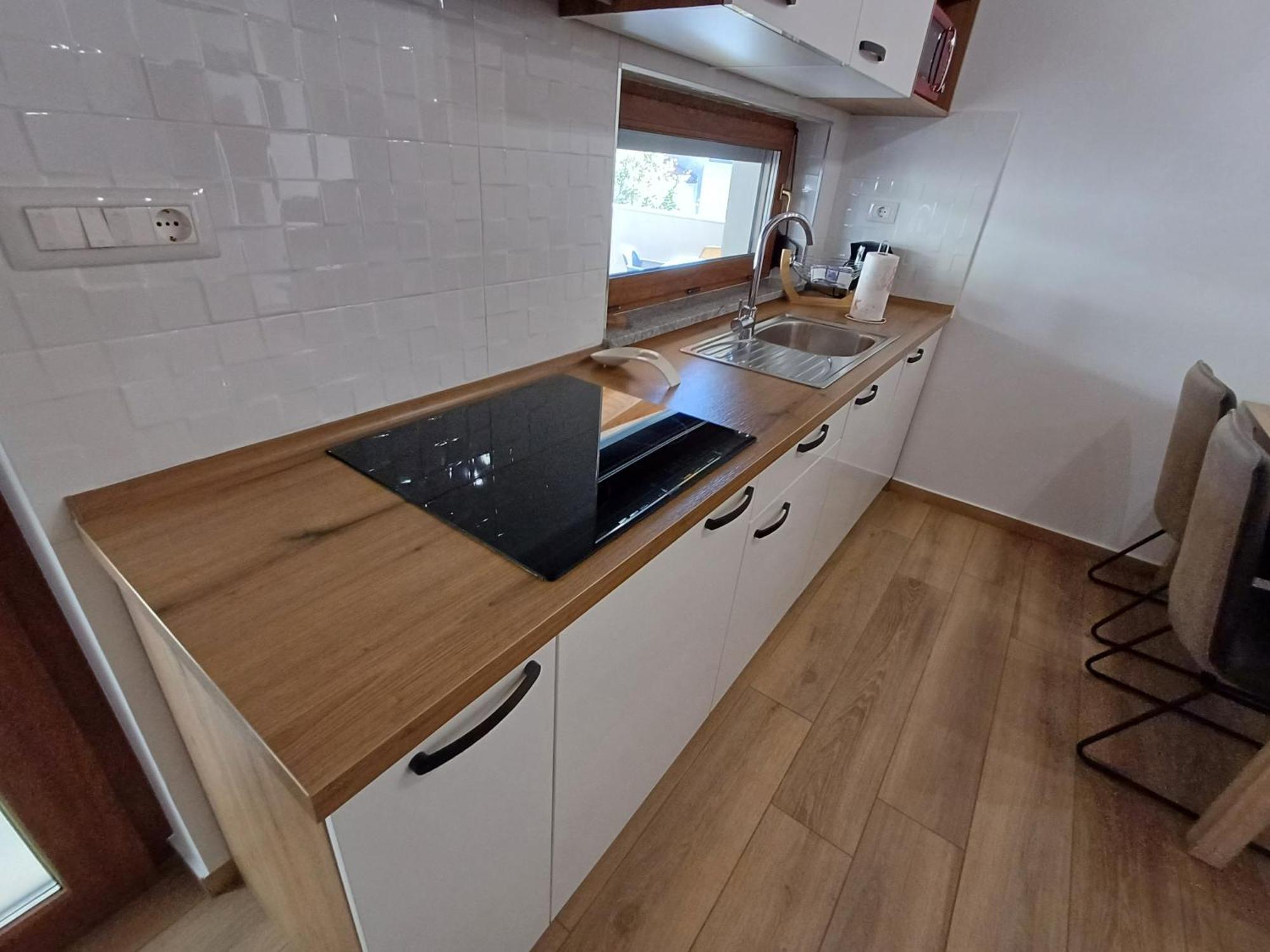 Apartmaji Tanto Malovse Crnice 外观 照片
